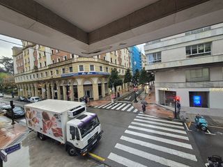 Local comercial en venta en Campo San Francisco - Plaza de América en Oviedo