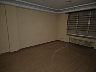 Local comercial en venta en Campo San Francisco - Plaza de América en Oviedo