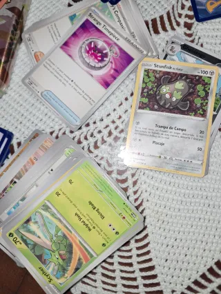 Lote de 350 cartas infrecuentes Pokemon
