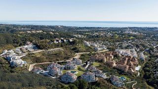Piso en venta en Los Naranjos - Las Brisas en Marbella
