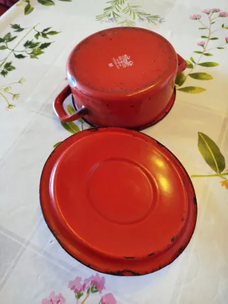 Cazuela vintage esmaltada roja 16cm