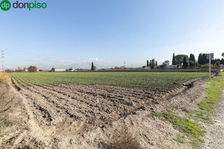 Terreno en venta en Atarfe