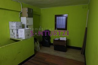 Local comercial en venta en Santurtzi