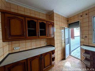 Piso en venta en Linares