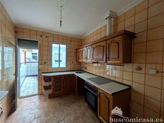 Piso en venta en Linares