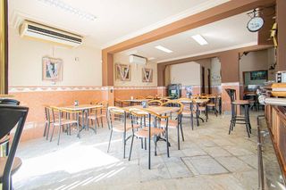 Local comercial en venta en La Paz en Alcalá de Guadaira
