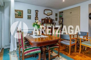 Piso en venta en Miracruz - Bidebieta en San Sebastián-Donostia