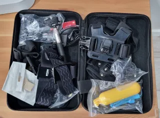 GoPro Hero 12 + Accesorios