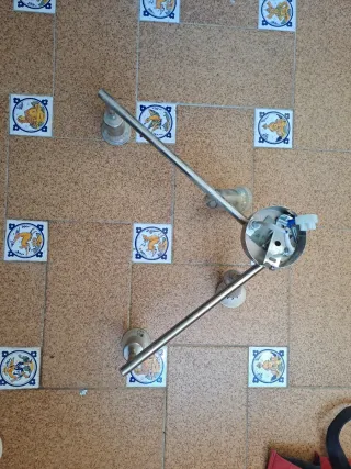 Lámpara de techo plateada