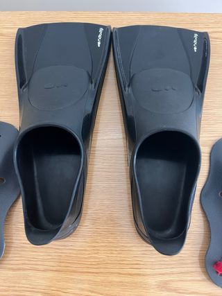 Pinne e guanti da nuoto Speedo