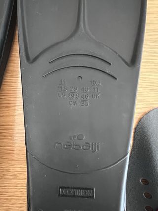 Pinne e guanti da nuoto Speedo