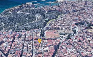 Terreno en venta en Carolinas Bajas en Alicante