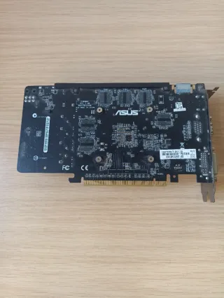 Tarjeta Gráfica ASUS Radeon HD engtx550