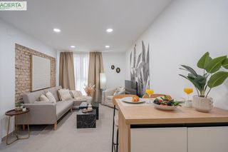 Piso en venta en Barrio de Zaidín en Granada