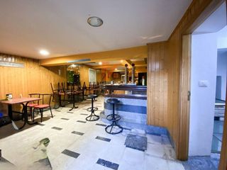 Local comercial en venta en Castiñeiriño - Cruceiro de Sar en Santiago de Compostela