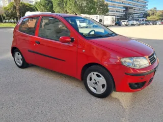 FIAT Punto 1 2i pegatina B