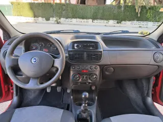 FIAT Punto 1 2i pegatina B