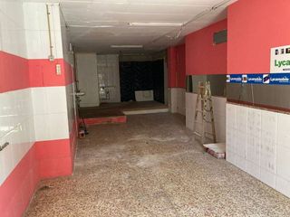 Local comercial en alquiler en Centre - Eixample – Can Llobet – Can Serra en Barbera del Vallès