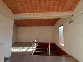 Local comercial en alquiler en Olot