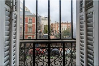 Piso en alquiler en Recoletos en Madrid