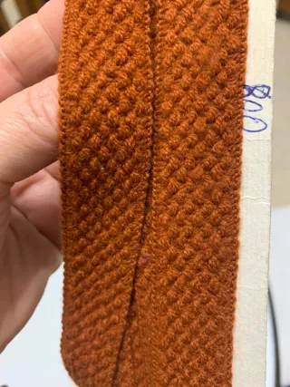 2 metri di Gallone in lana arancione