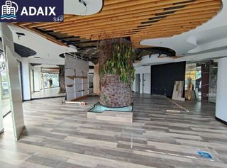 Local comercial en alquiler en Cuatro Caminos - Plaza de la Cubela en Coruña (A)