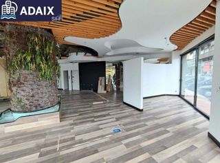 Local comercial en alquiler en Cuatro Caminos - Plaza de la Cubela en Coruña (A)