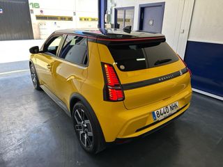 Renault 5 E-TECH 2025
