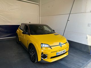 Renault 5 E-TECH 2025