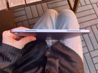 iPad Air 11 M2 lilla + Tastiera + Penna