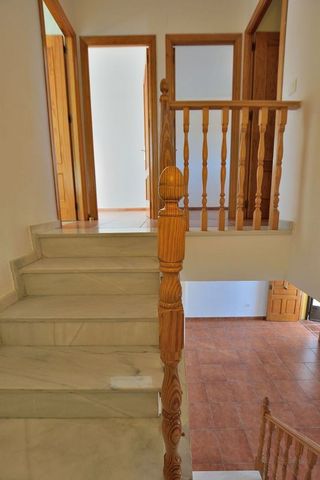 Casa adosada en venta en Ronda