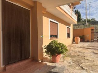 Chalet en venta en Albaida