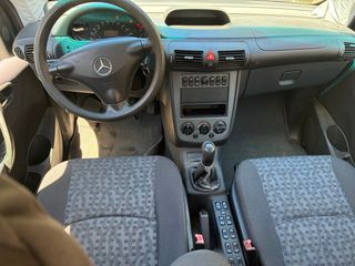 Mercedes-Benz Vaneo km 95.345nama motor 1.7cdi