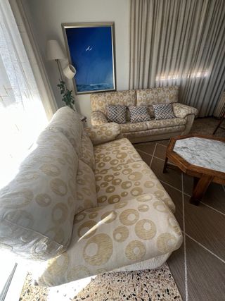 Set di due divani in tessuto lavabili