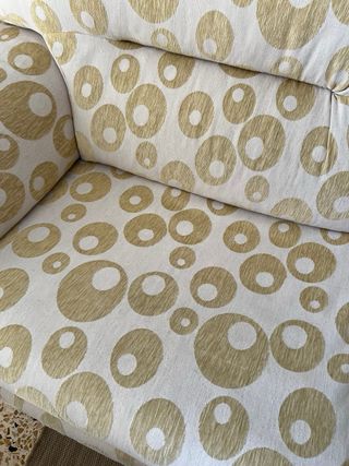 Set di due divani in tessuto lavabili