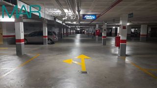 Garaje en alquiler en Teatinos en Málaga