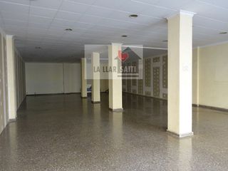 Local comercial en alquiler en Xàtiva
