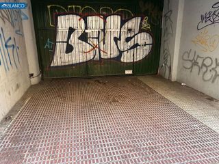 Garaje en venta en La Torrassa en Hospitalet de Llobregat, L´