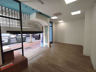 Local comercial en alquiler en Barrio Alto - San Félix - Oliveros - Altamira en Almería