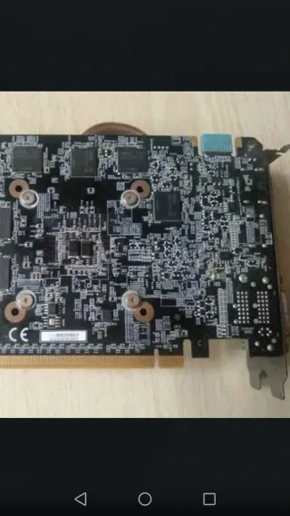 tarjeta gráfica Nvidia GeForce gigabyte 192 bites