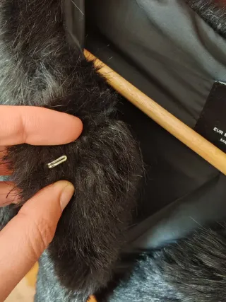 Abrigo pelo Bershka negro talla M