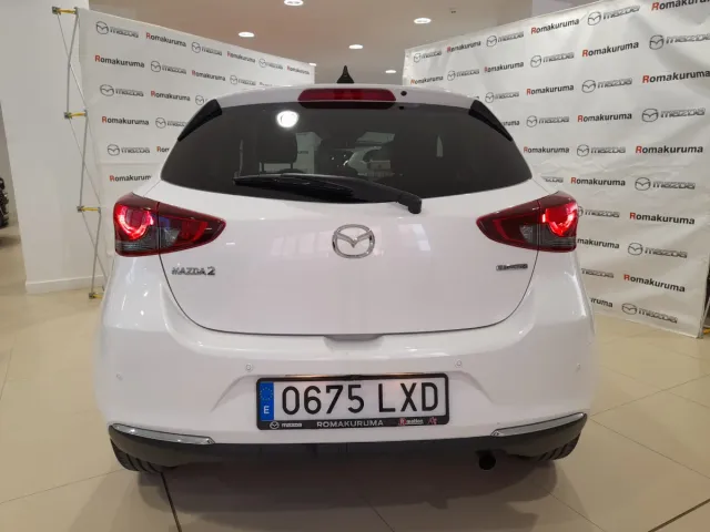 Mazda 2 2022