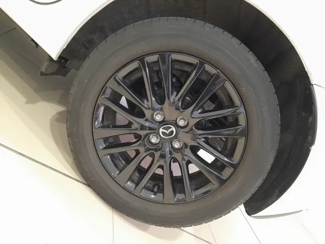 Mazda 2 2022