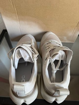 On Cloudpulse Next Beige/Gris