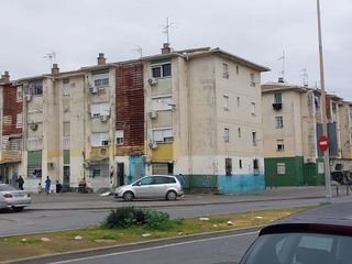Piso en venta en Poligono Sur - La Oliva - Letanías en Sevilla