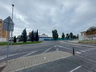 Piso en venta en Poligono Sur - La Oliva - Letanías en Sevilla