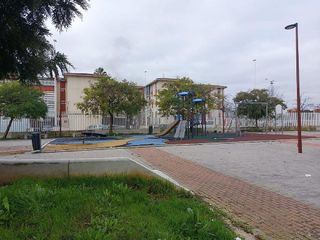 Piso en venta en Poligono Sur - La Oliva - Letanías en Sevilla