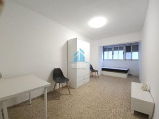 Piso en venta en Malilla en Valencia