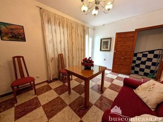 Piso en venta en Linares