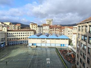 Piso en venta en Centro en Ourense